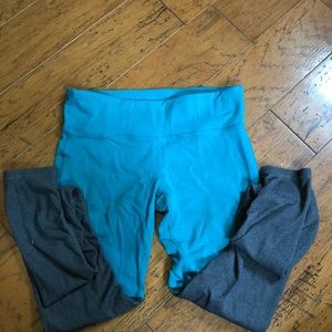 Alo turquoise leggings